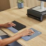 Fellowes Breyta Standard Mouse Pad Wrist Rest Marine 100142557