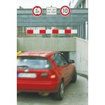 Traffic-Line Height Restriction Bar 2000mm Red/Wht FS606327