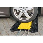 Traffic-Line Cable Protection Ramp Medium 930x500mm Ylw/Blk FS607454