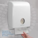 Kleenex V-Fold Paper Hand Towels 3-Ply x96 Towels Pack of 15 6710