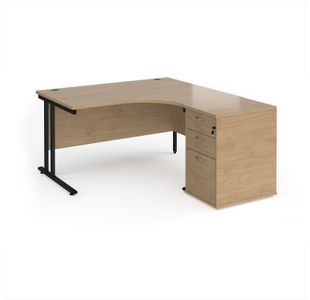 Maestro 25 right hand ergonomic desk 1400mm with black cantilever frame and desk high pedestal - Kendal Oak