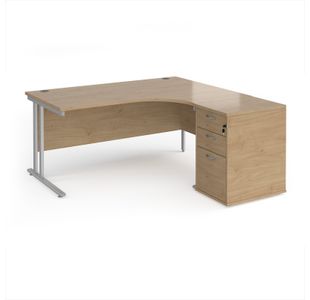 Maestro 25 right hand ergonomic desk 1600mm with silver cantilever frame and desk high pedestal - Kendal Oak