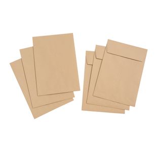 5 Star C4 Envelope 25mm Gusset Peel and Seal 115gsm Manilla (Pack of 125) 652532