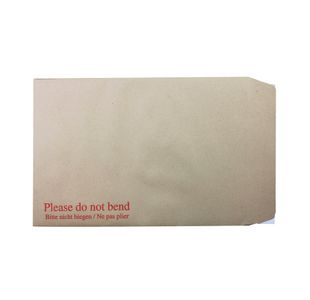 Q-Connect C4 Envelopes Board Backed Peel and Seal 115gsm Manilla (Pack of 125) KF3521
