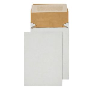 Q-Connect Padded Gusset Envelopes C5 229x162x50mm Peel and Seal White (100 Pack) KF3530