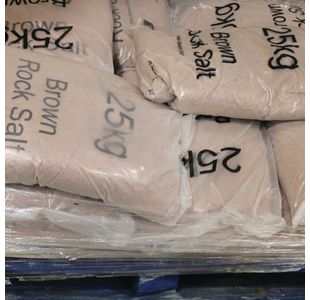 Winter Dry Brown Rock Salt 25kg (10 Pack) 383579